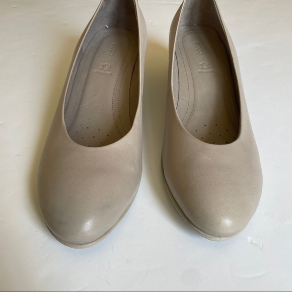 Ecco Grey Round Toe Wedge size 12 - Picture 2 of 9